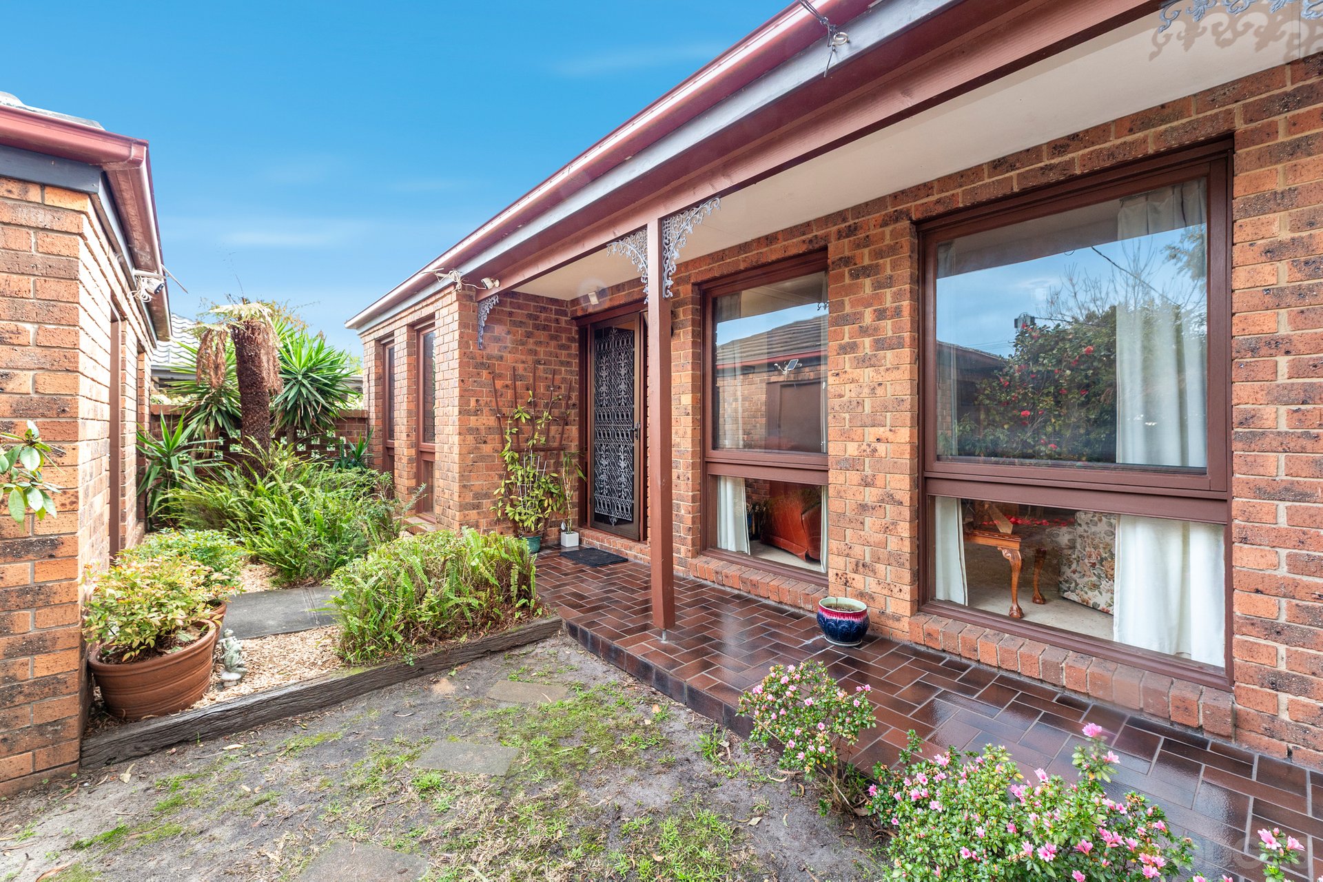 1 / 1 Patty Street Mentone