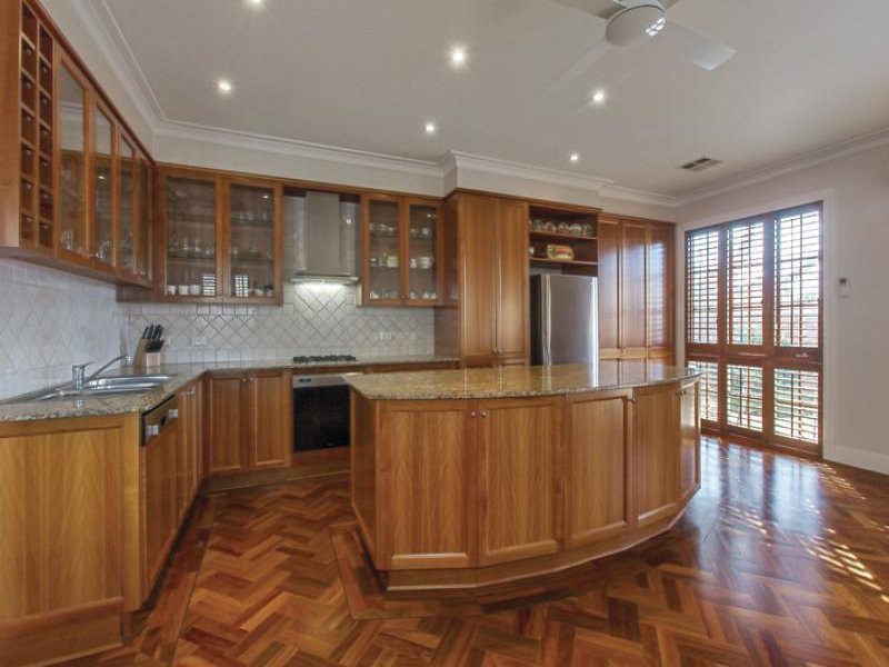 11 Pembroke Road, Balwyn image 7