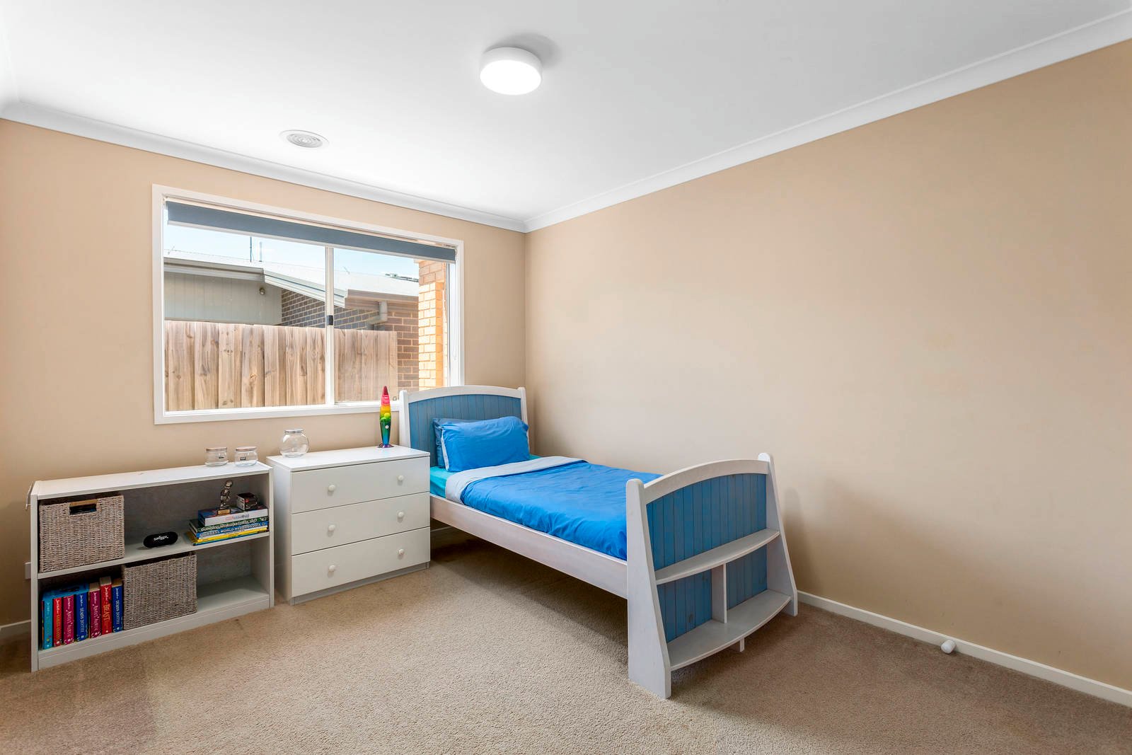 Property Gallery Thumbnail 12