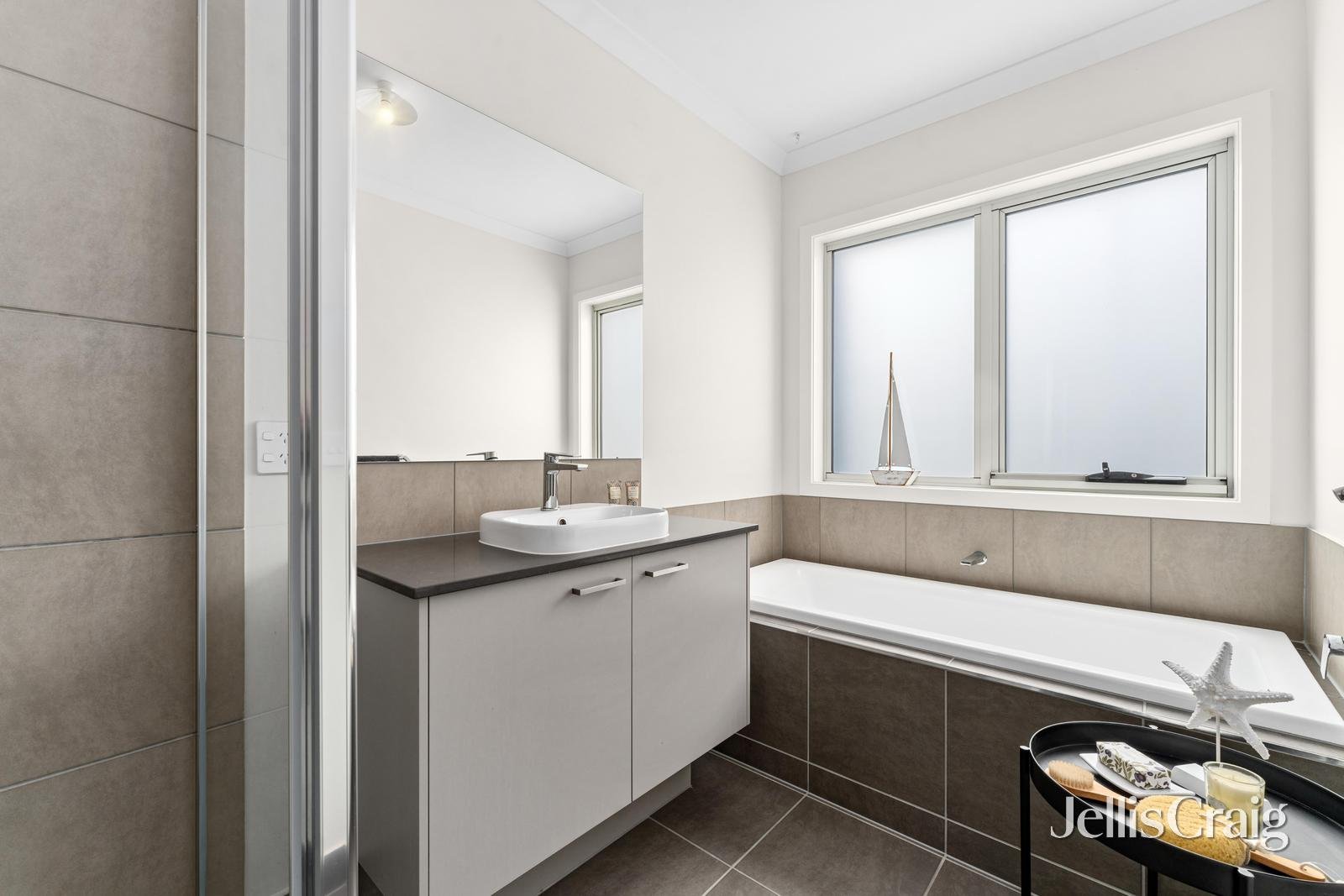 11 Pernonie Street, Lucas image 16