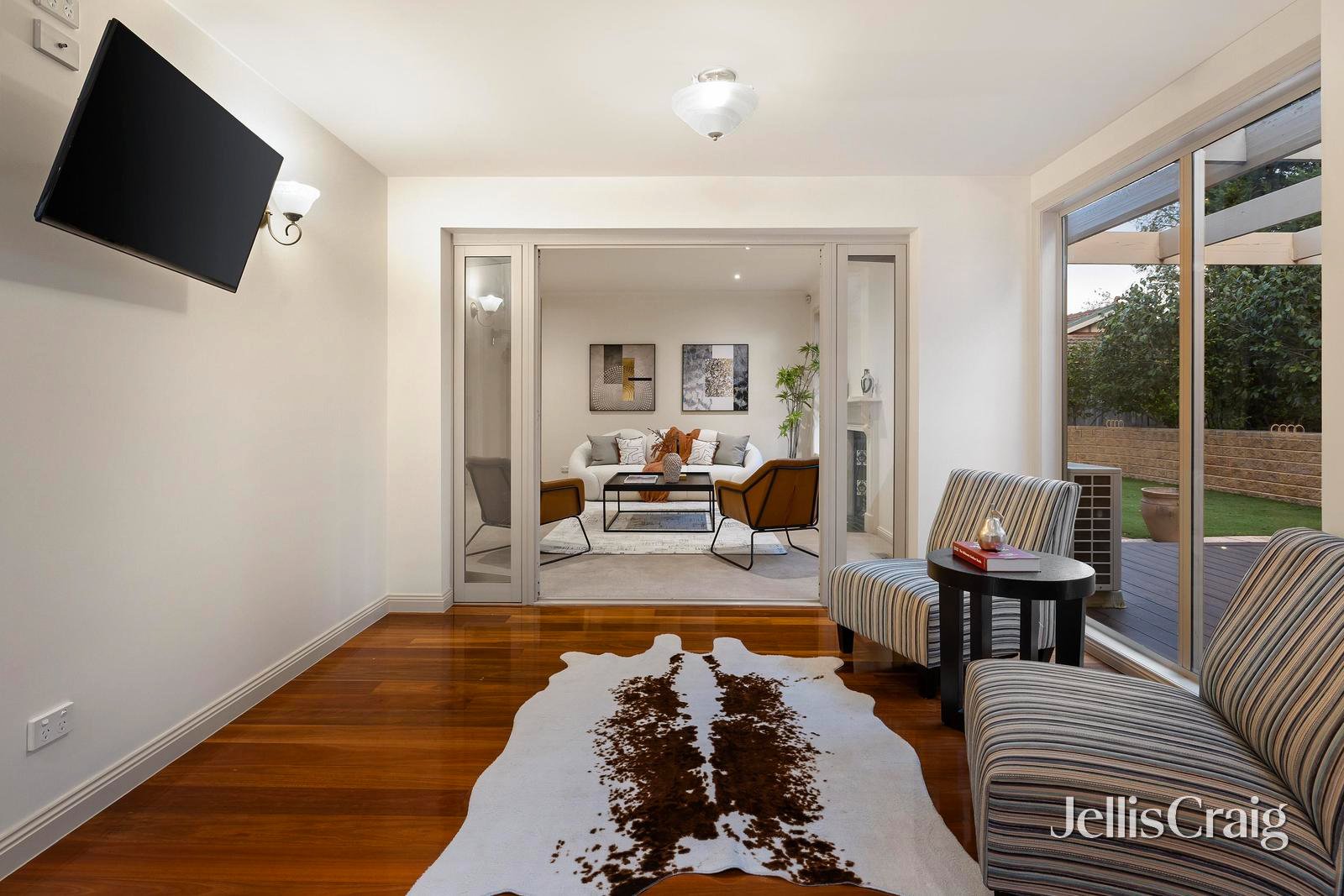 11 Pine Ridge, Donvale image 8