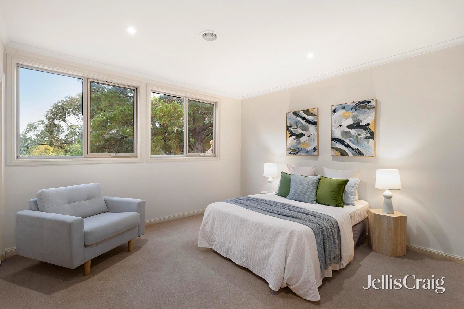 11 Pine Ridge, Donvale image 13