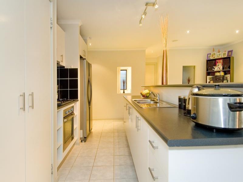 11 Pinot Street, Waurn Ponds image 3