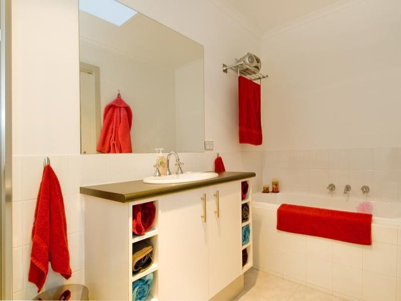 11 Pinot Street, Waurn Ponds image 7