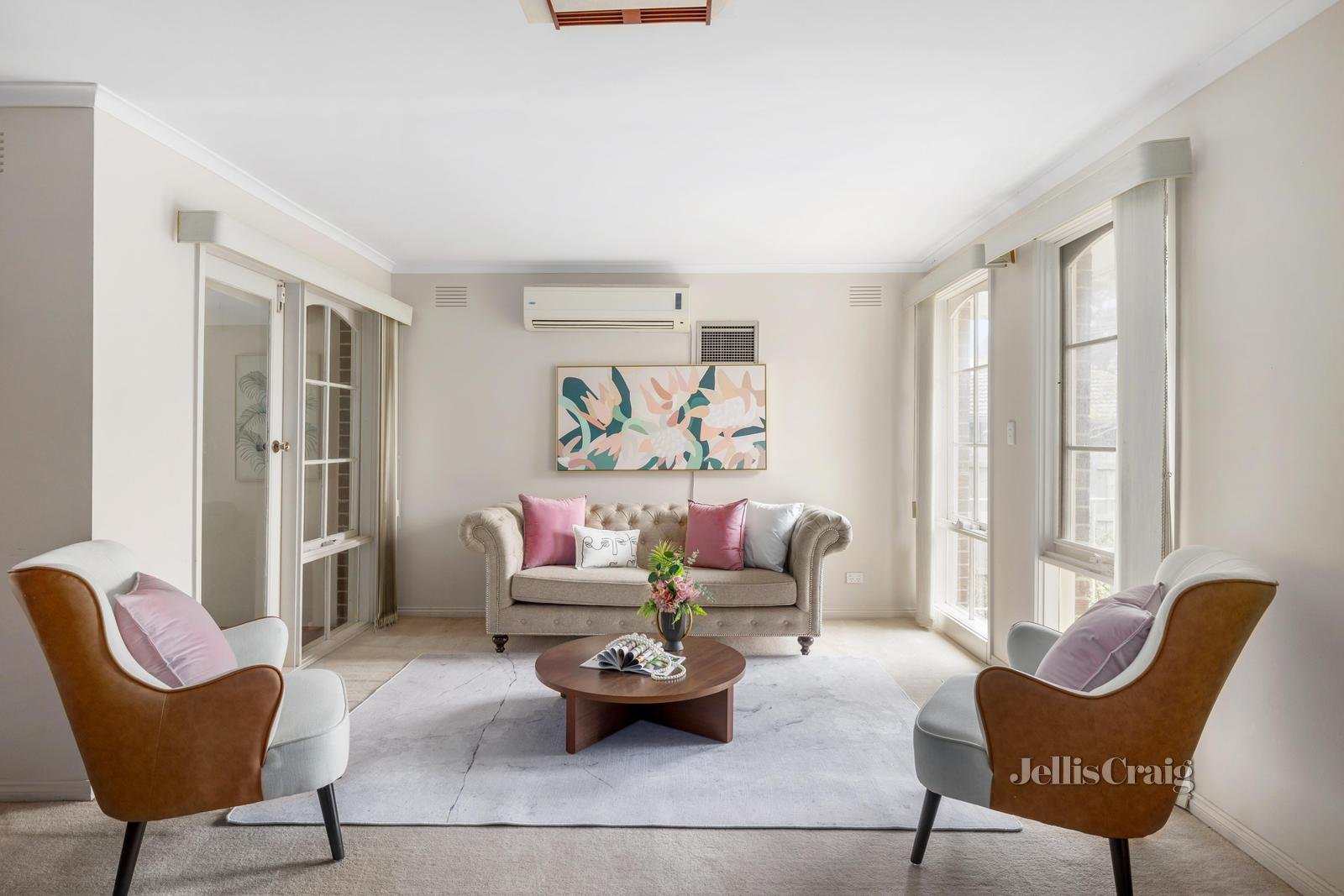 11 Plume Court, Glen Waverley image 2