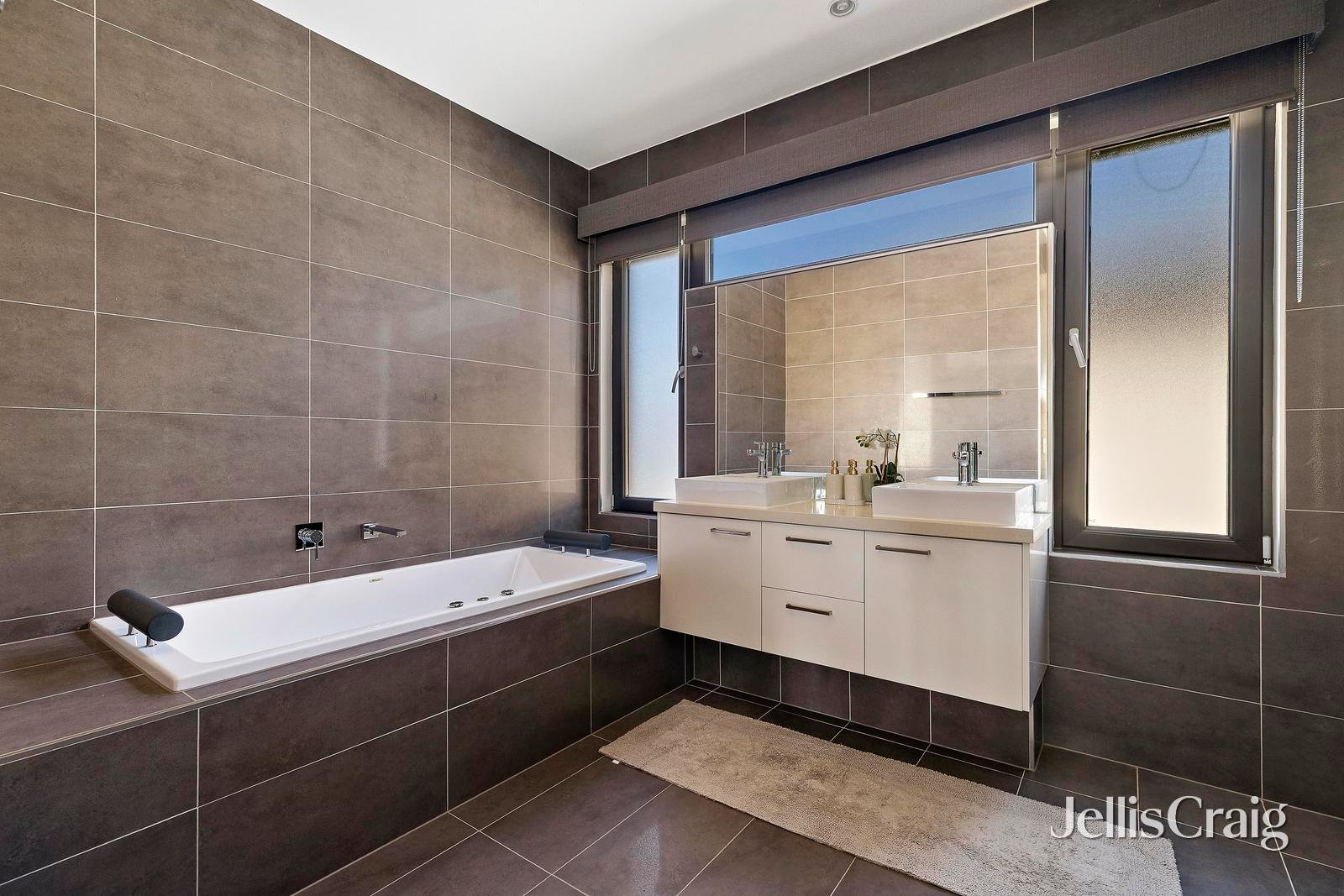 11 Plumpton Avenue, Glenroy image 13