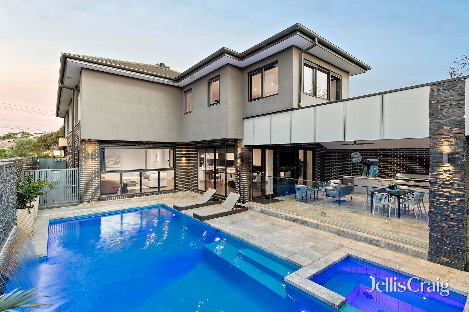 11 Plumpton Avenue, Glenroy image 20