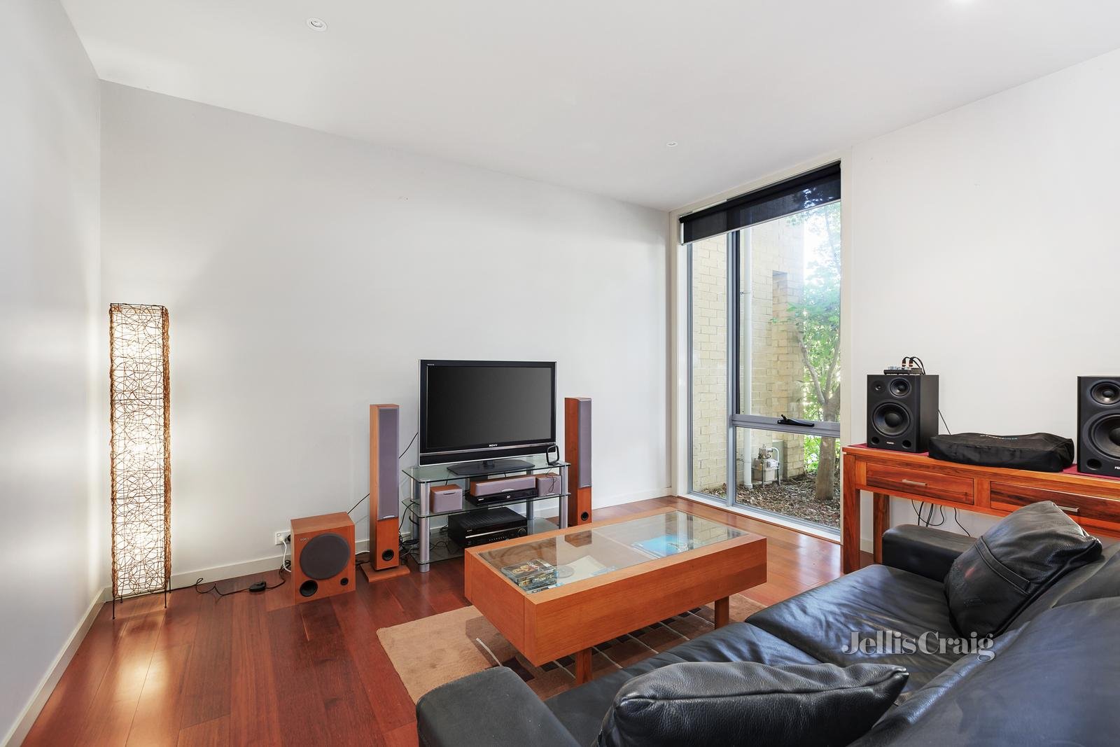 11 Pottage Circuit, Macleod image 2