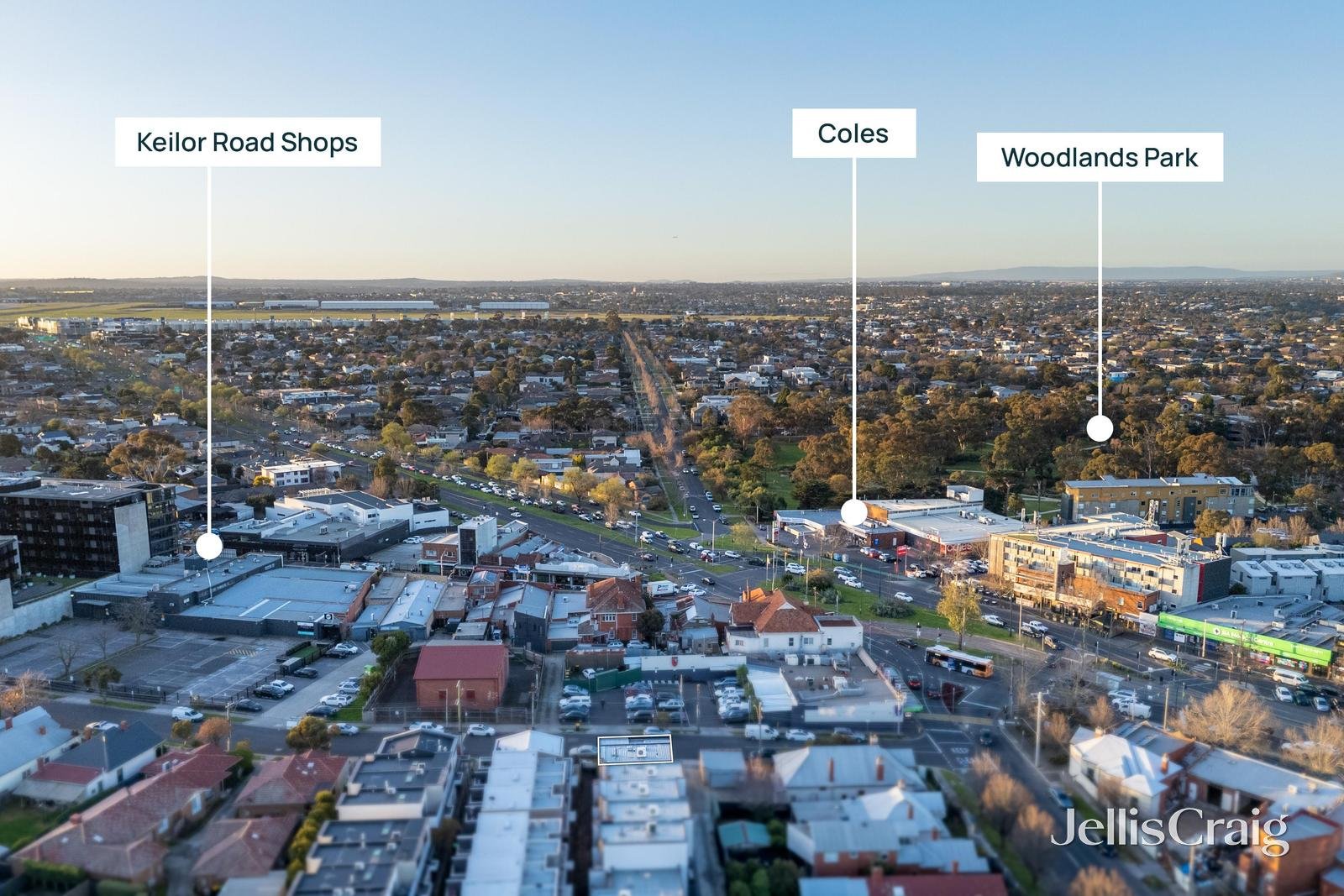 1/1 Queen Street, Essendon image 13