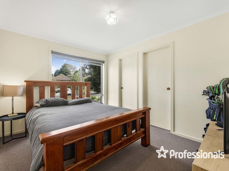 11 Quest Court, Mooroolbark image 6