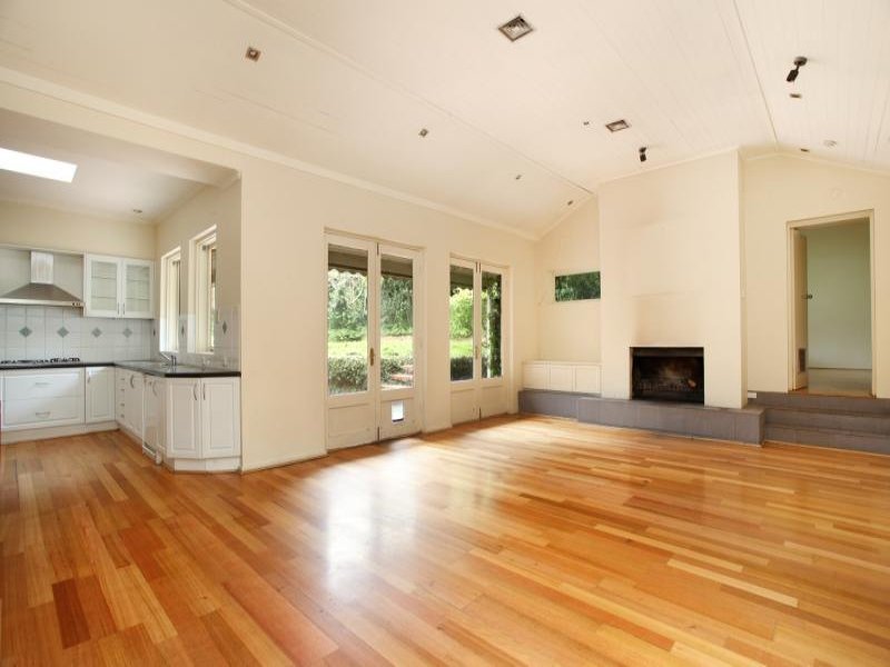 11 Riversdale Court, Hawthorn image 3