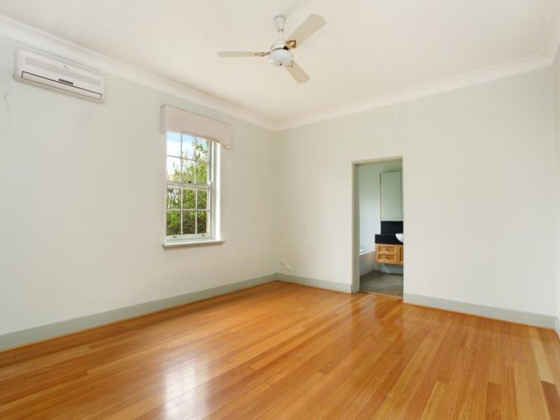 11 Riversdale Court, Hawthorn image 5