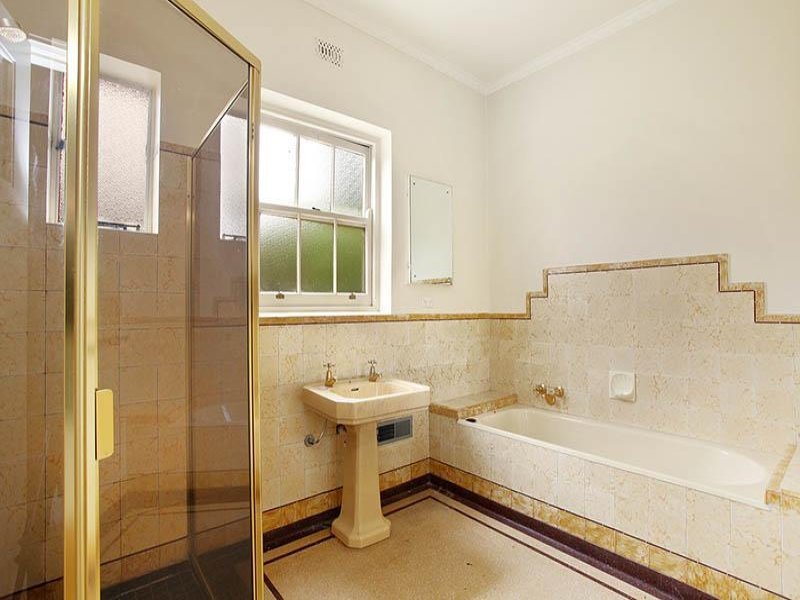 11 Riversdale Court, Hawthorn image 6