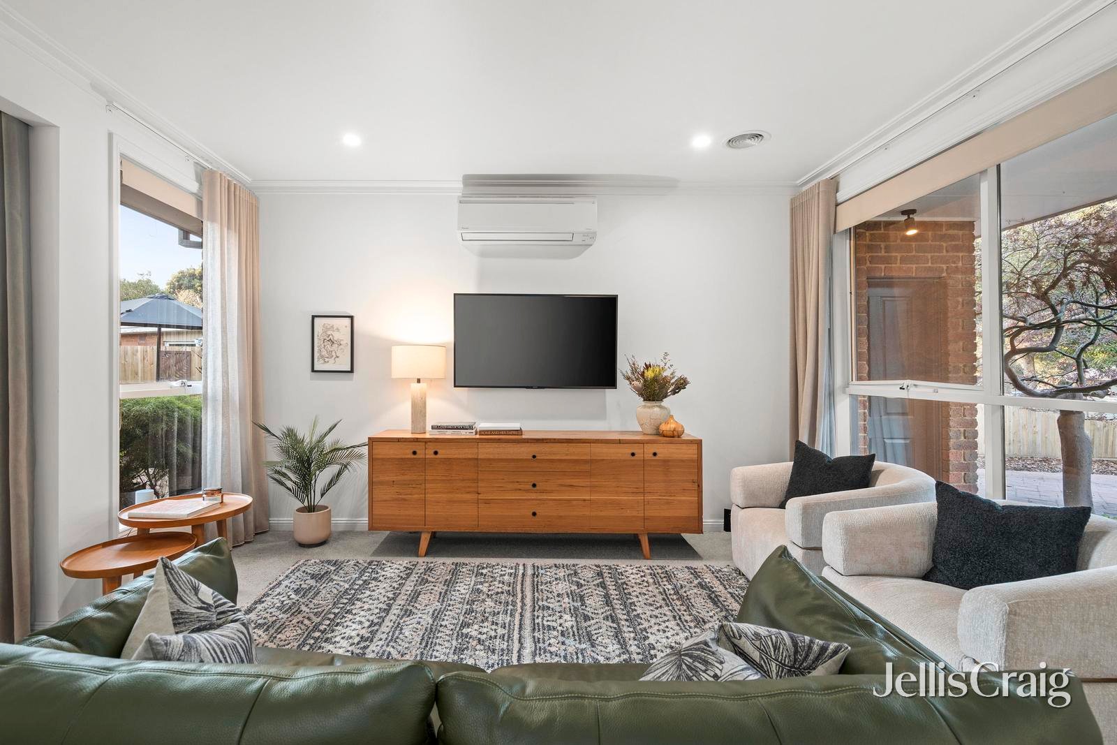 11 Rodleigh Street, Croydon image 2