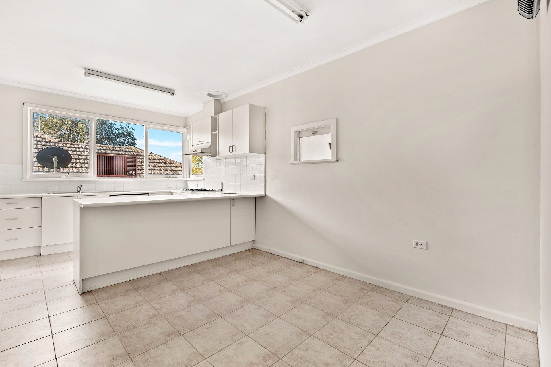 11 Rose Avenue, Bulleen image 3