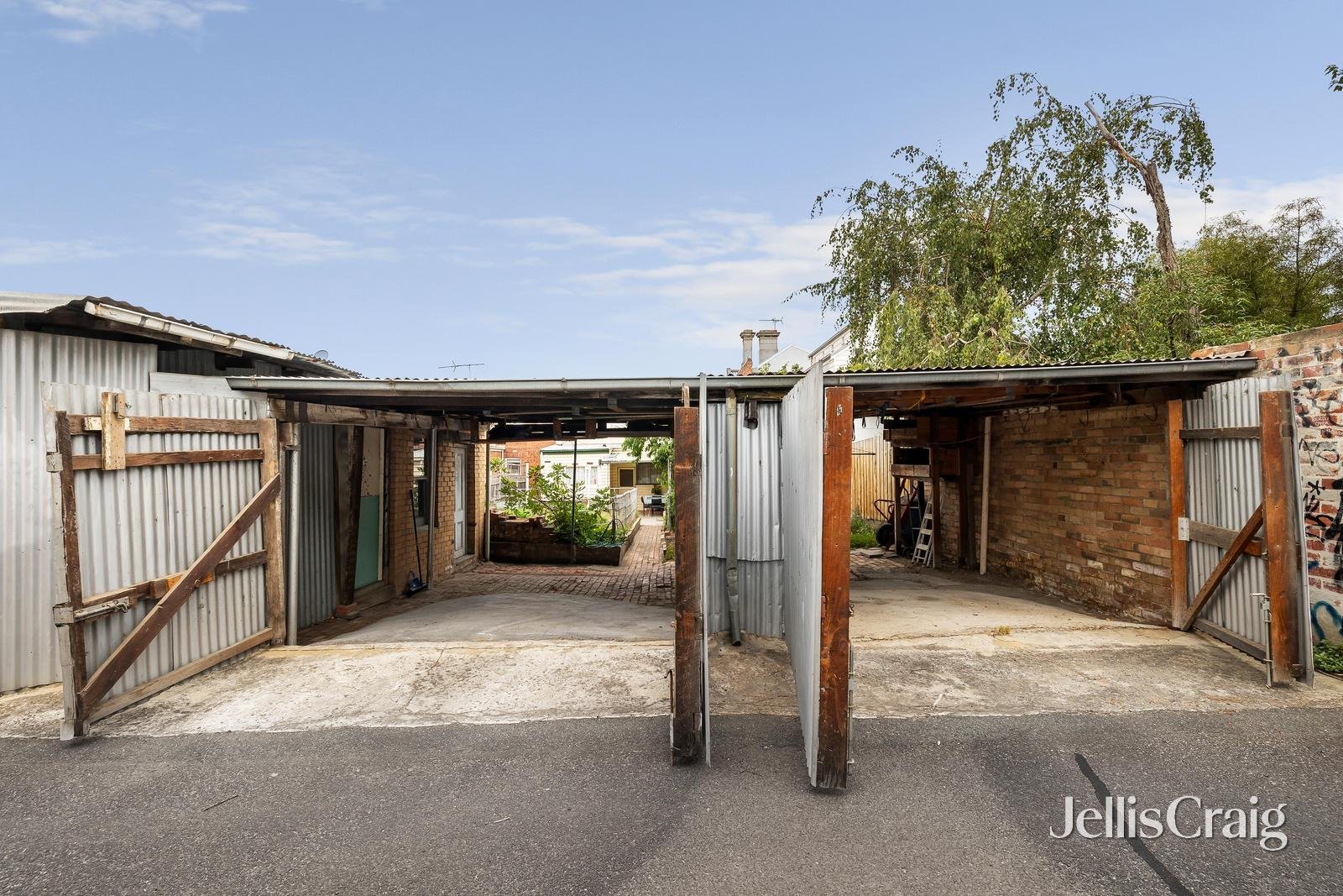 11 Rowena Parade, Richmond image 3