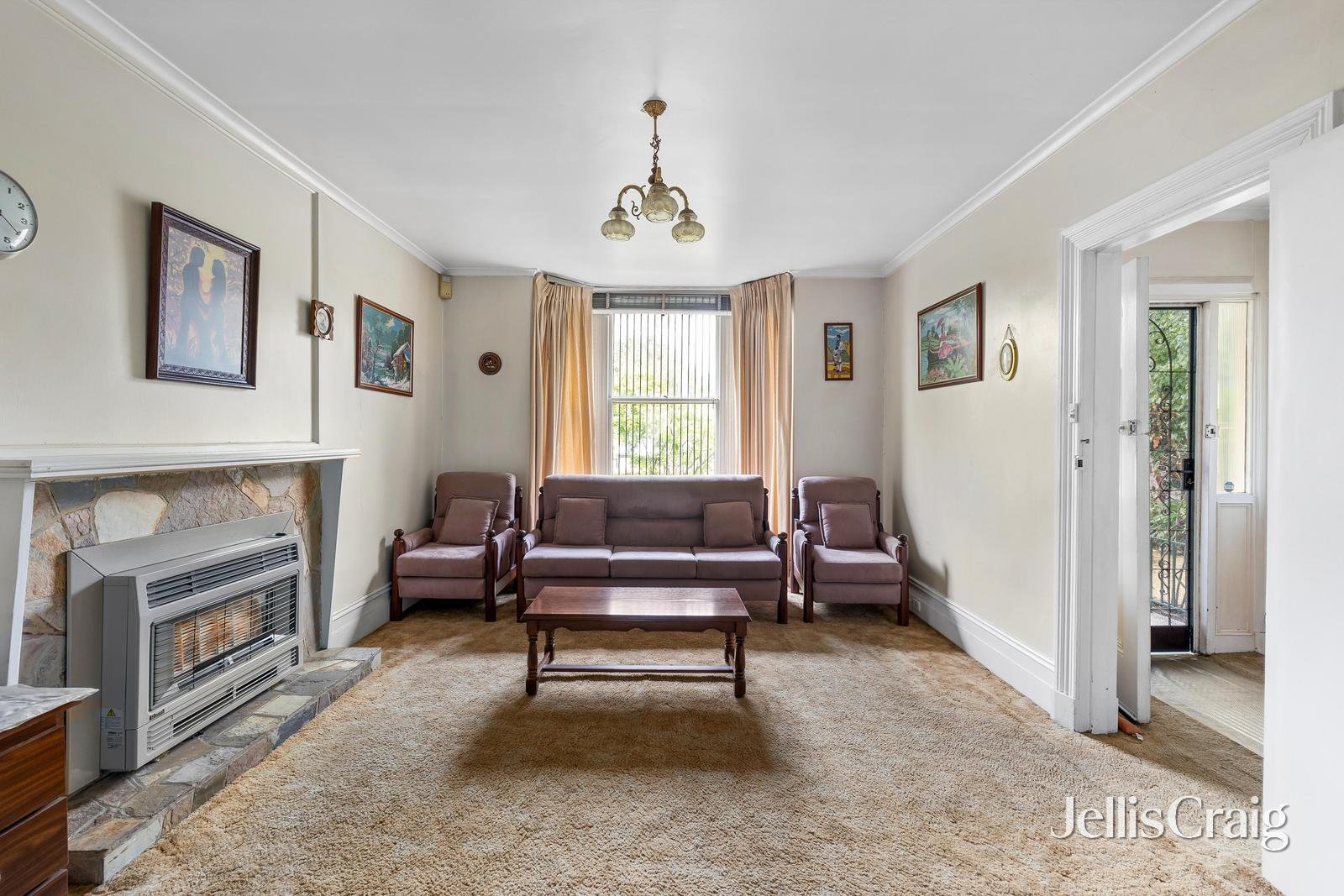 11 Rowena Parade, Richmond image 4