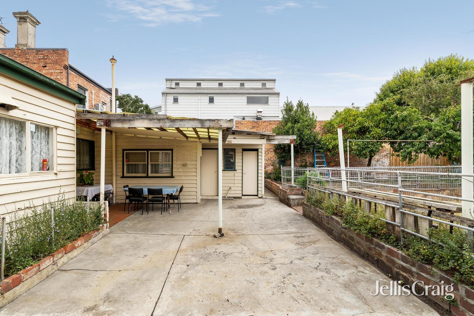 11 Rowena Parade, Richmond image 10