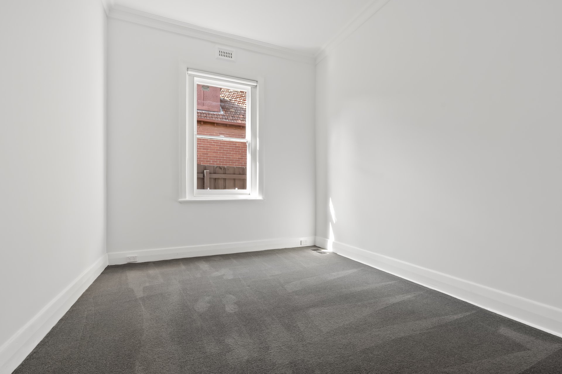 11 Ruskin Street, Elwood image 4