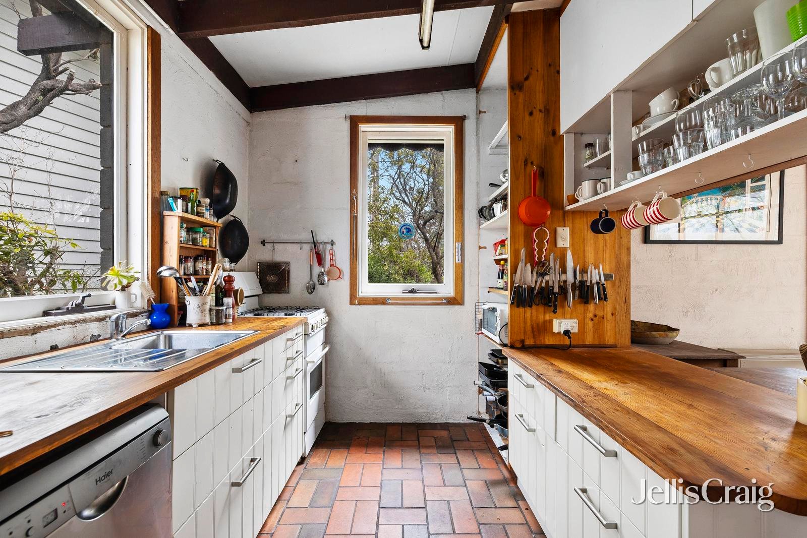 11 Russell Crescent, Sorrento image 4