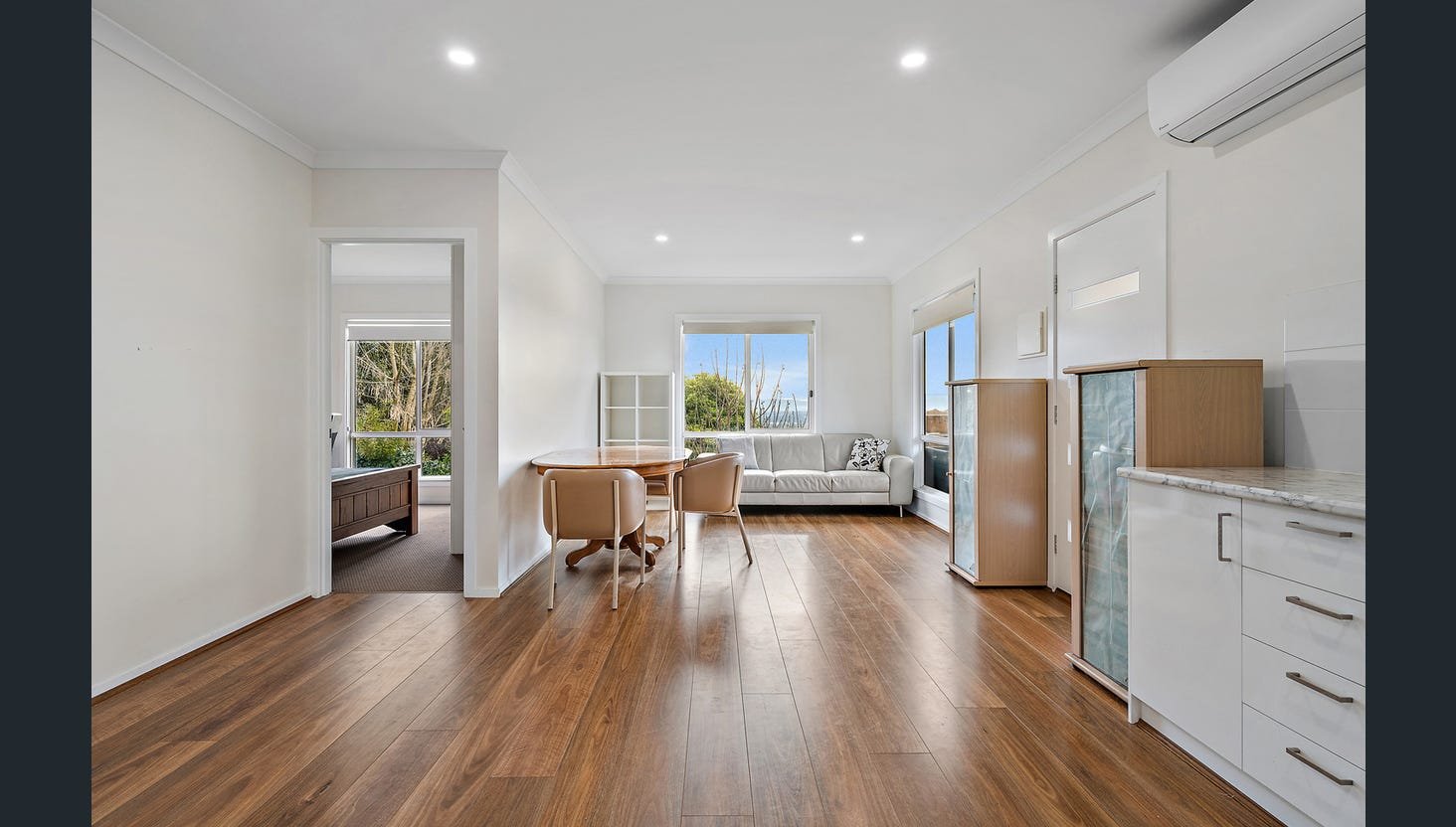 11 Saint Andrews Drive, Chirnside&nbsp;Park image 2