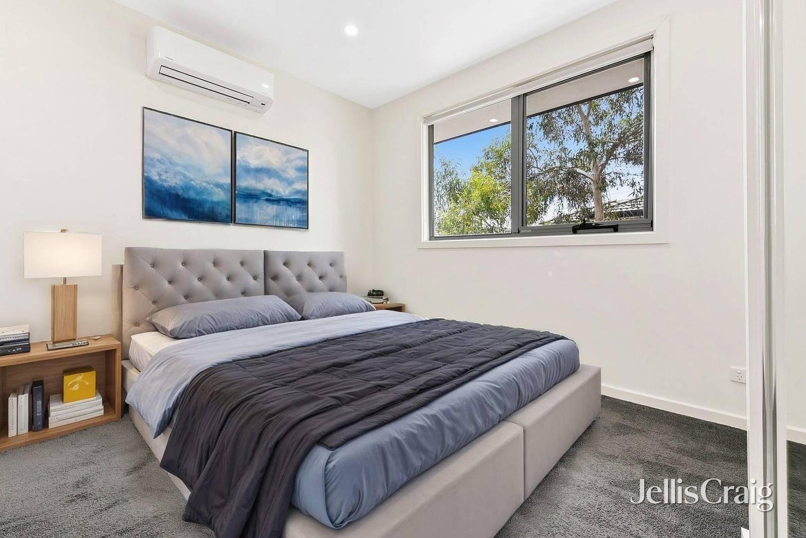 1/1 Sampson Drive, Mount Waverley image 8