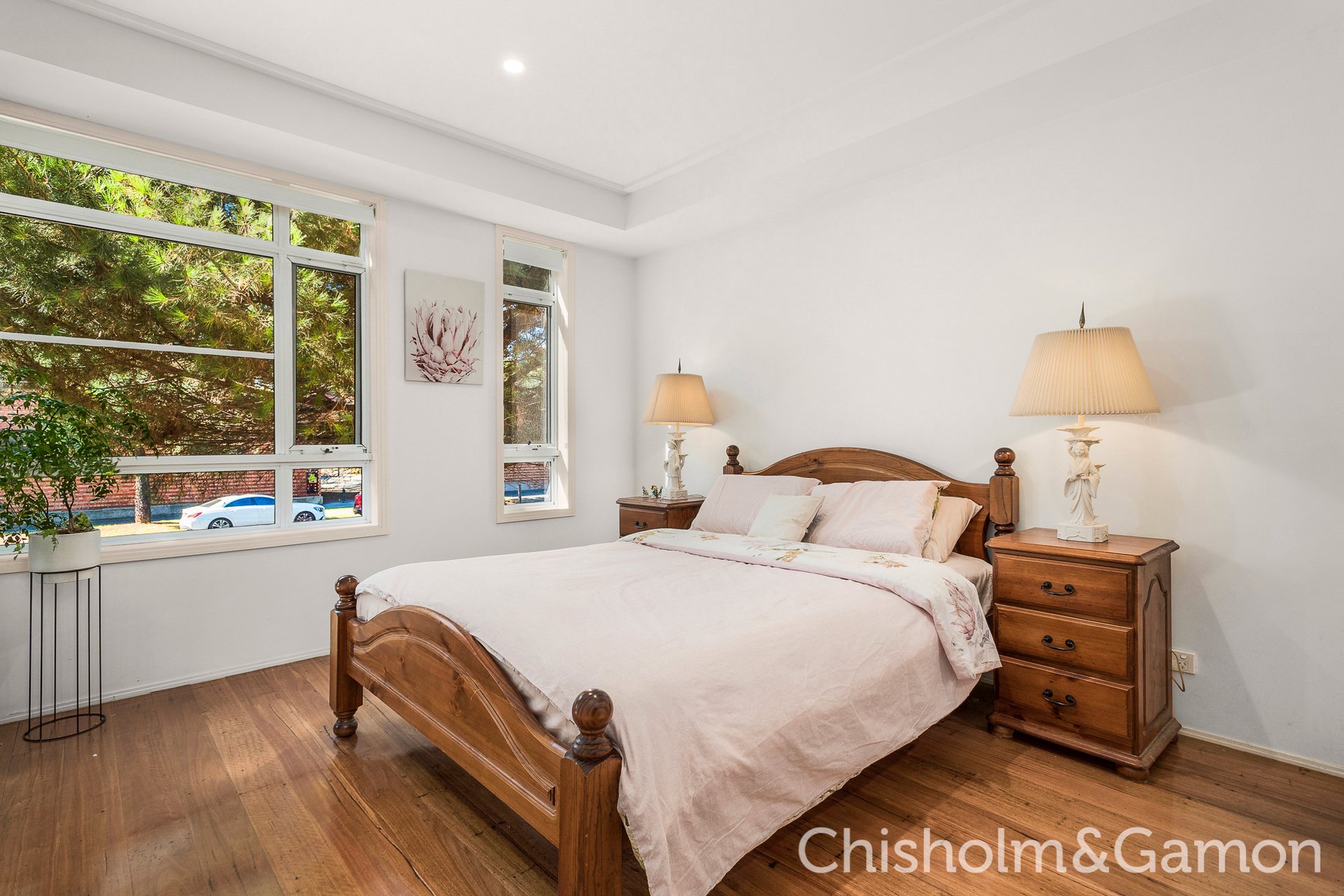 1/1 Seisman Place, Port Melbourne image 4