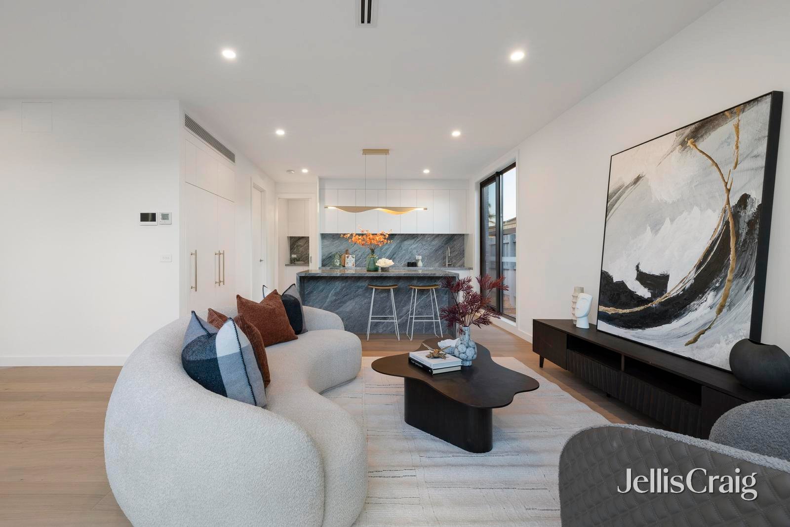 11 Sheffield Street, Bentleigh&nbsp;East image 3