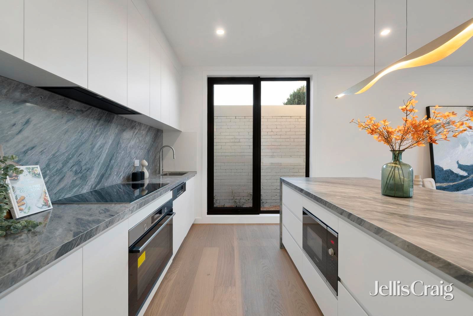 11 Sheffield Street, Bentleigh&nbsp;East image 5