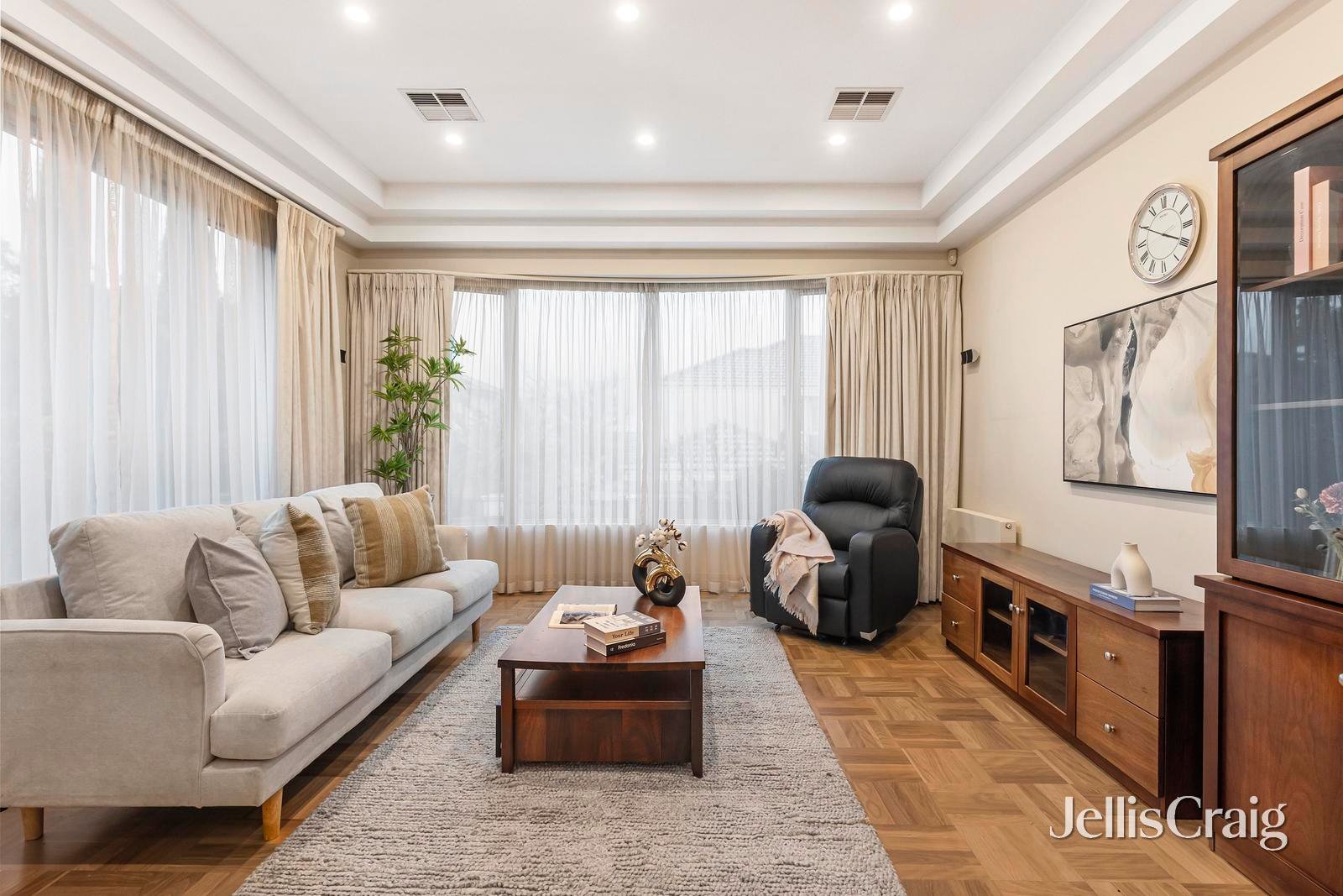 11 Smiths Road, Templestowe image 7