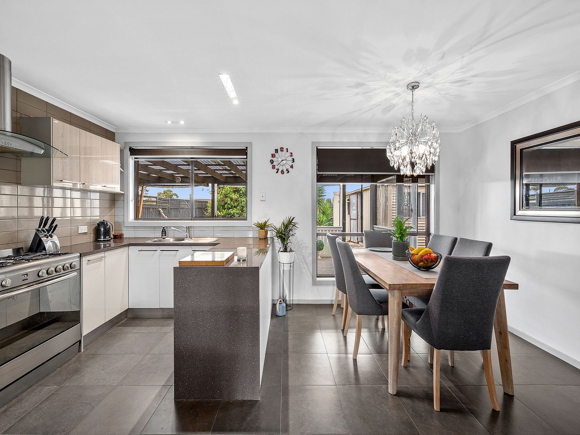 11 Solar Drive, Whittington image 2