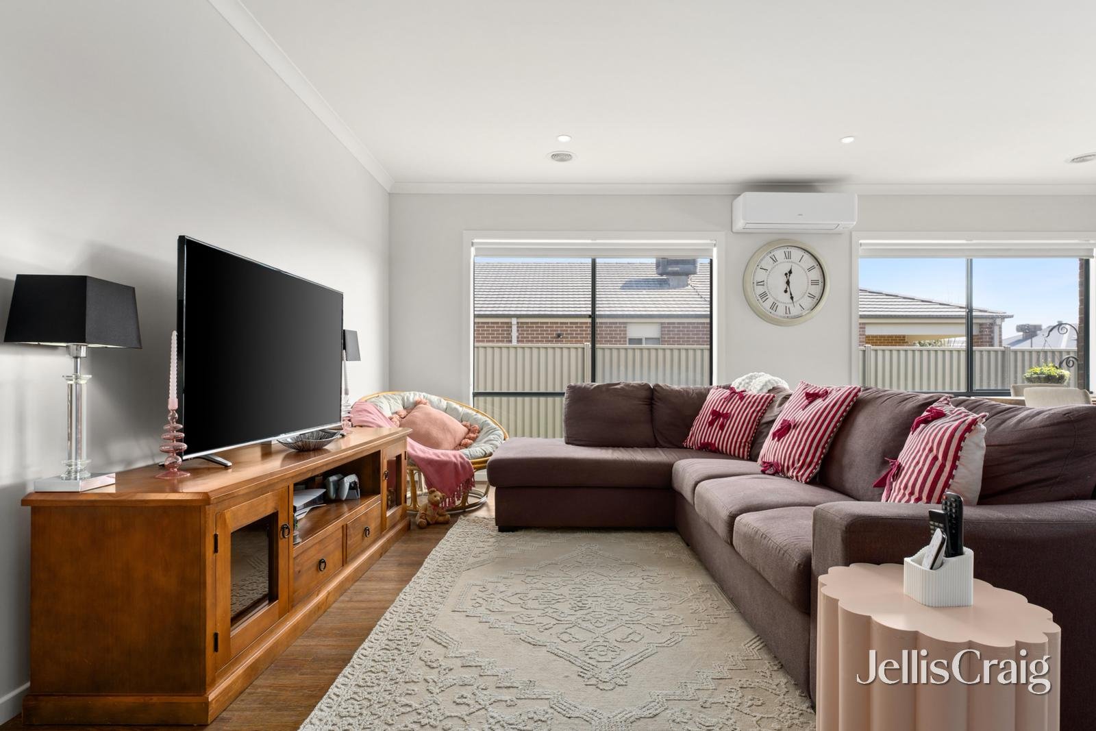 11 Spoonbill Avenue, Winter&nbsp;Valley image 3