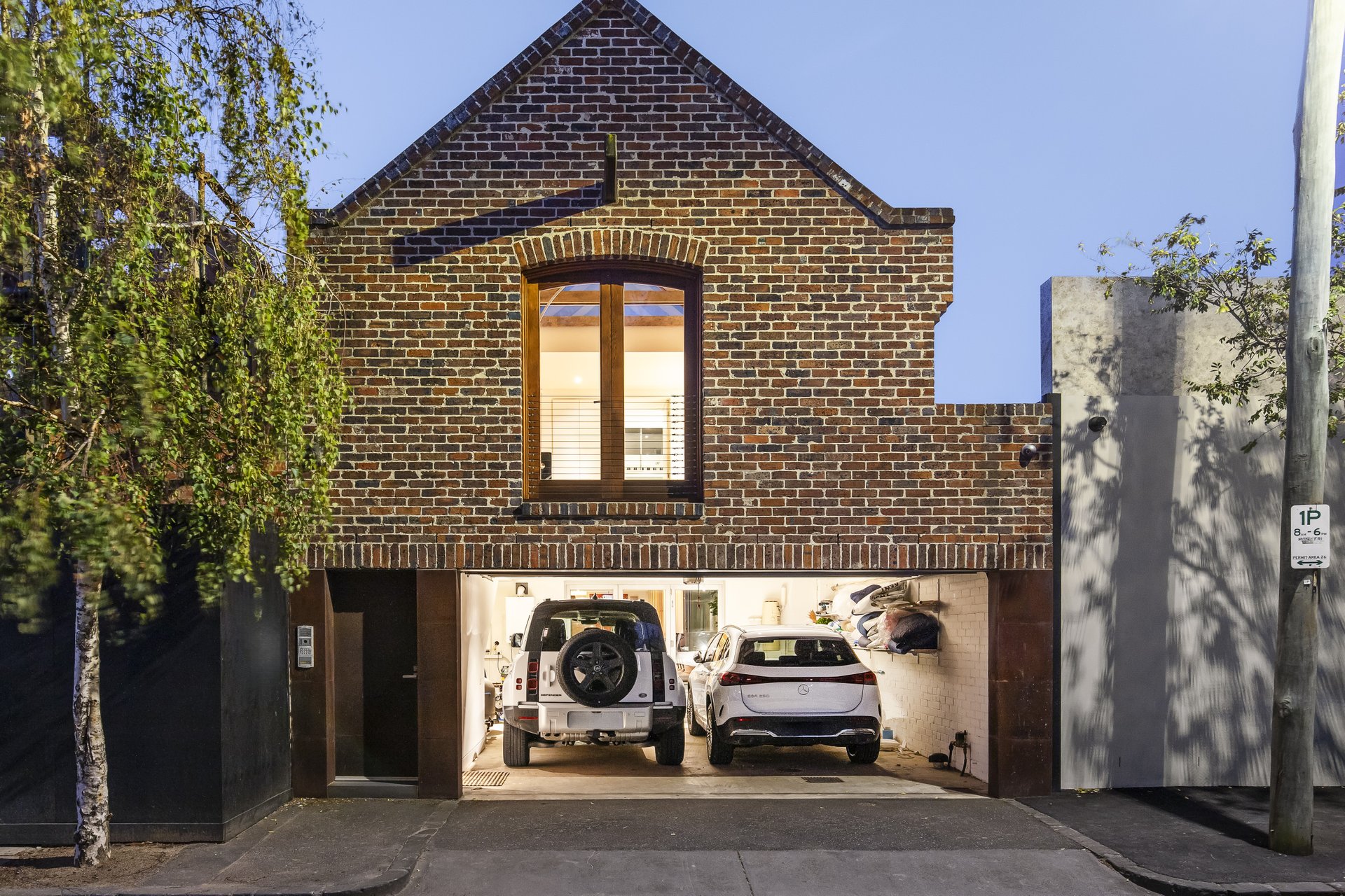 11 St Vincent Place, Albert Park image 3