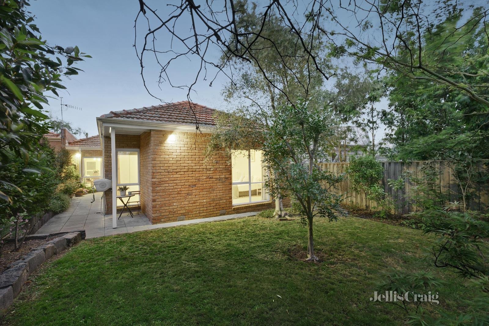 11 Stansell Street, Kew image 9