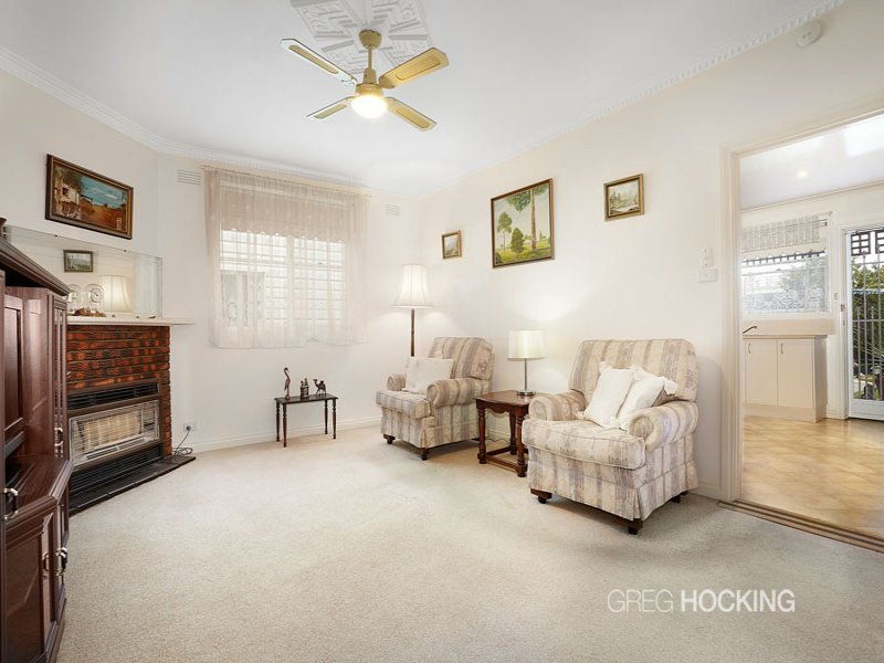 11 Stewart Street, Yarraville image 2