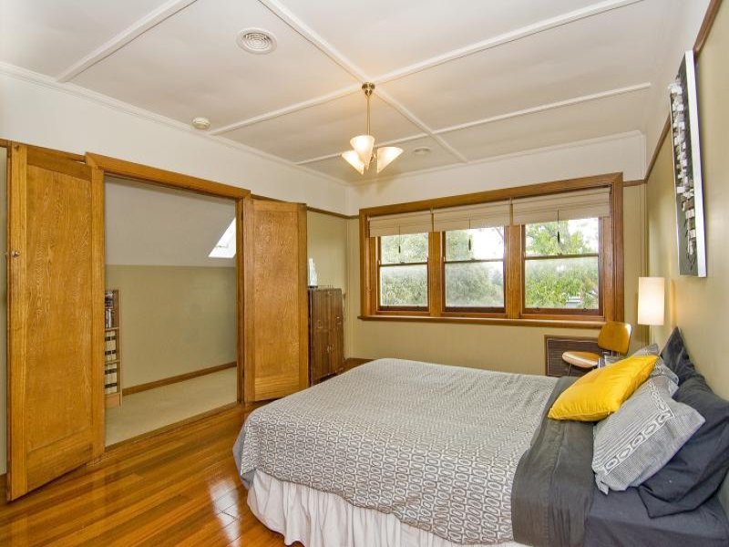 11 Strachan Avenue, Manifold Heights image 9