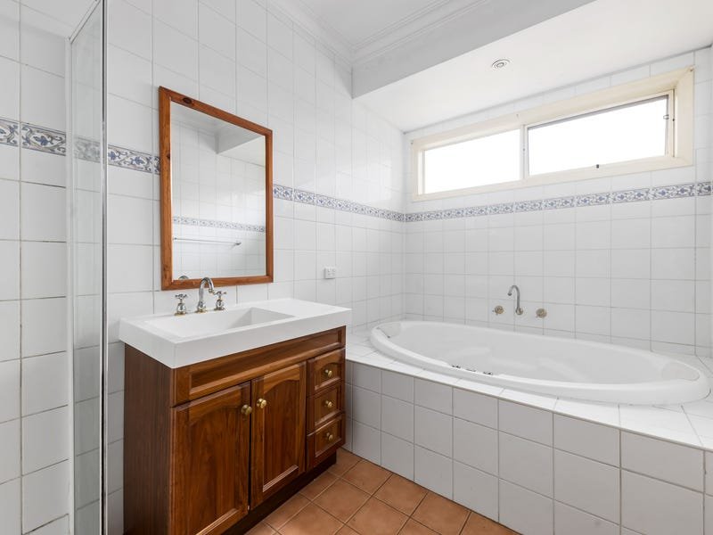 Property Gallery Thumbnail 5