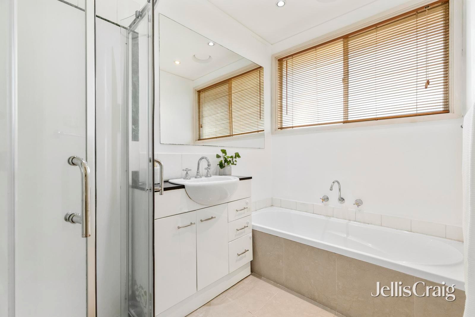 11 Stratford Court, Mulgrave image 12