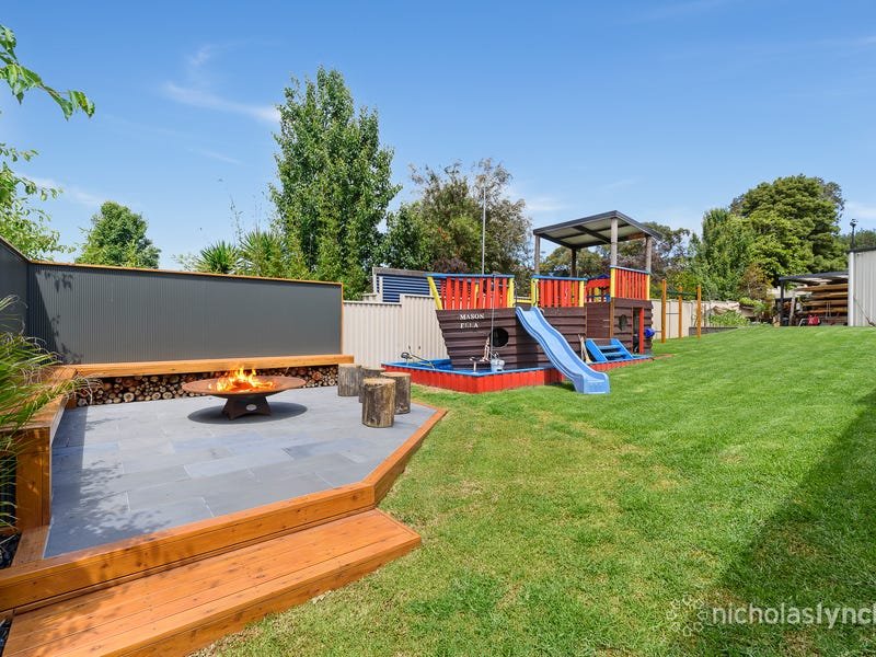 Property Gallery Thumbnail 8