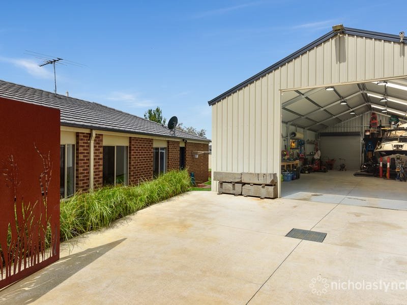 Property Gallery Thumbnail 9