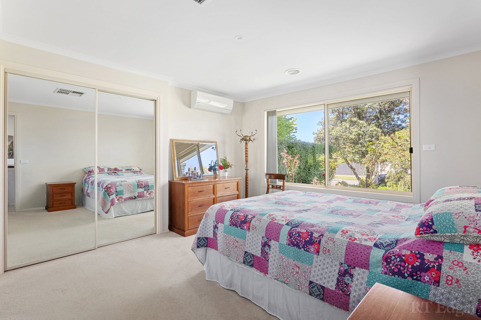 Property Gallery Thumbnail 5