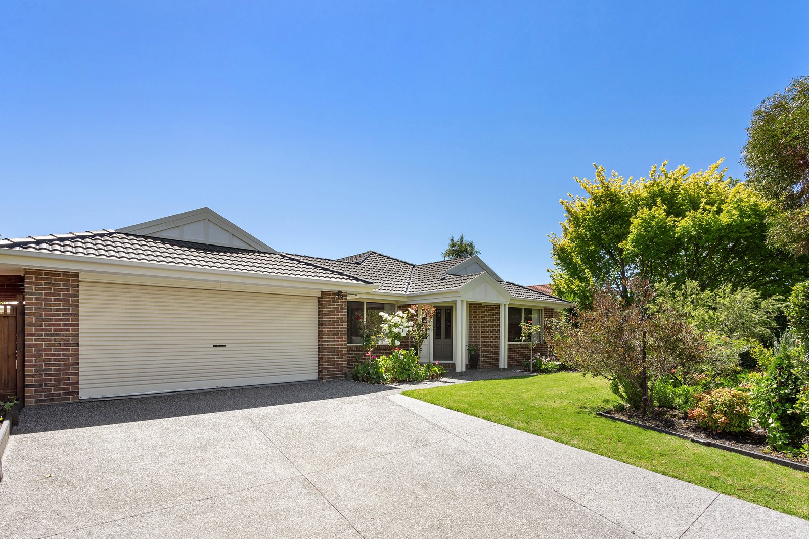 Property Gallery Thumbnail 11