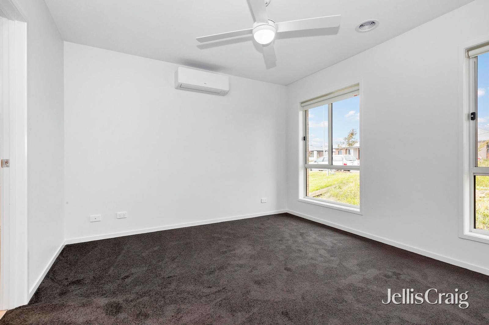 11 Sundance Boulevard, Winter&nbsp;Valley image 2