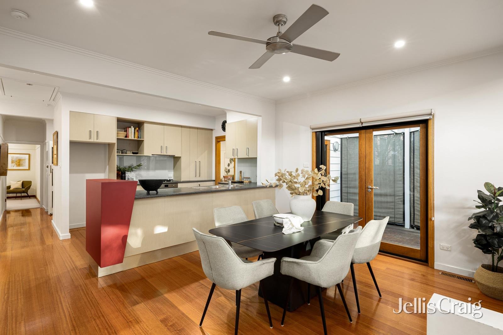 11 Sutton Parade, Mont&nbsp;Albert&nbsp;North image 6