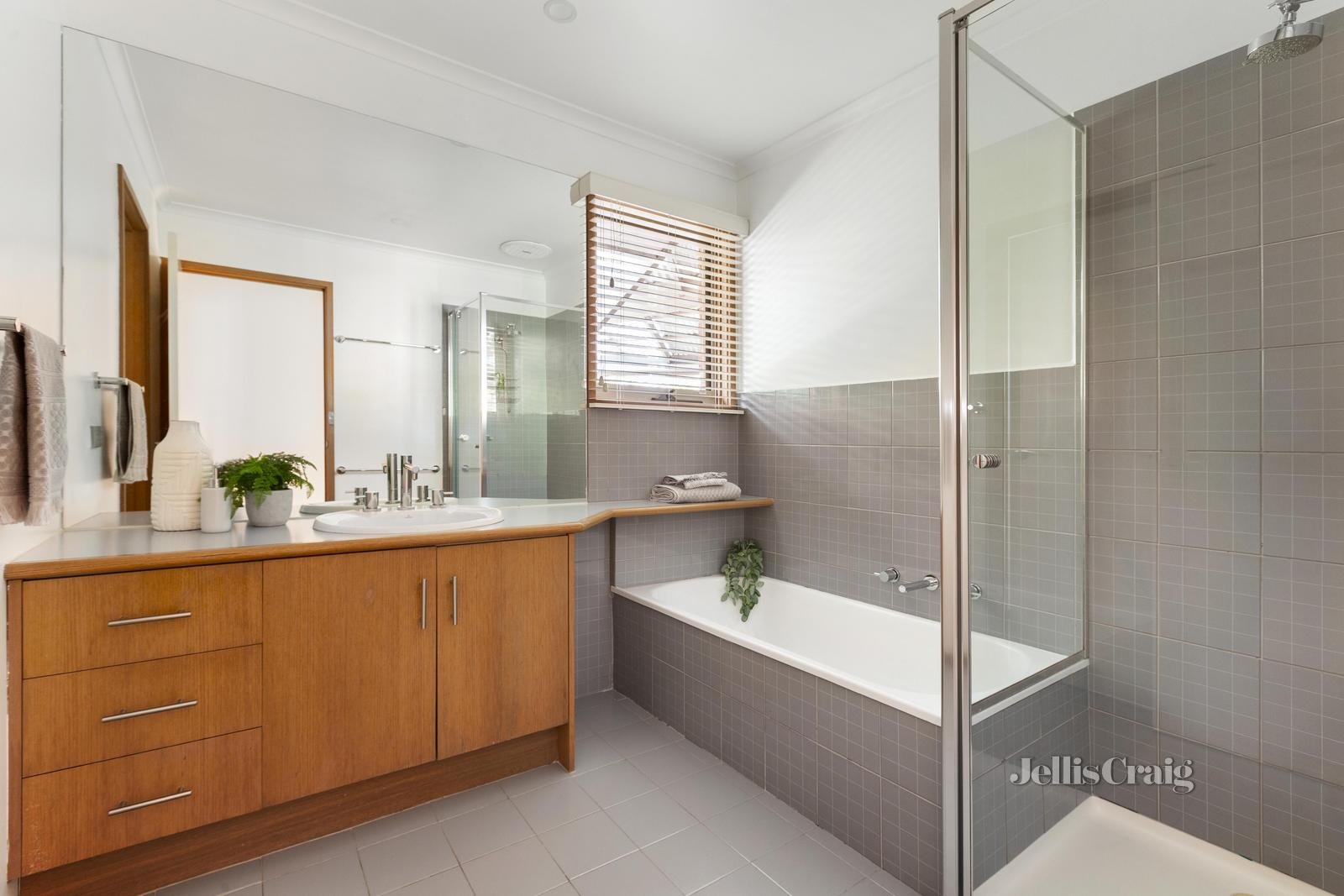 11 Talwong Court, Research image 11