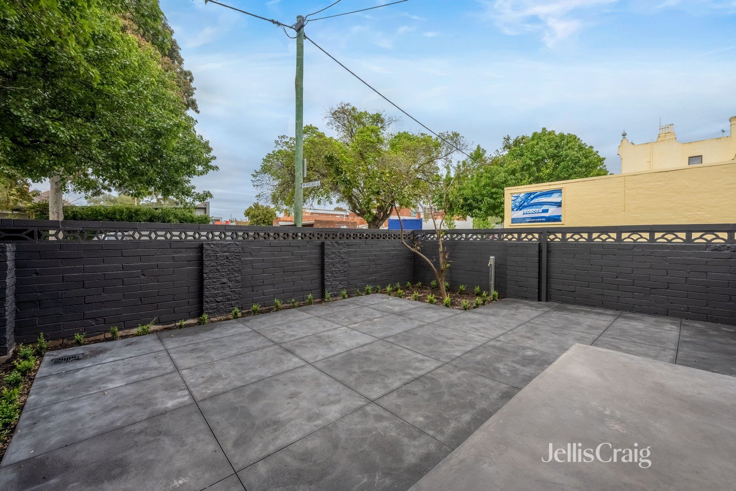 1/1 The Grove, Coburg image 10