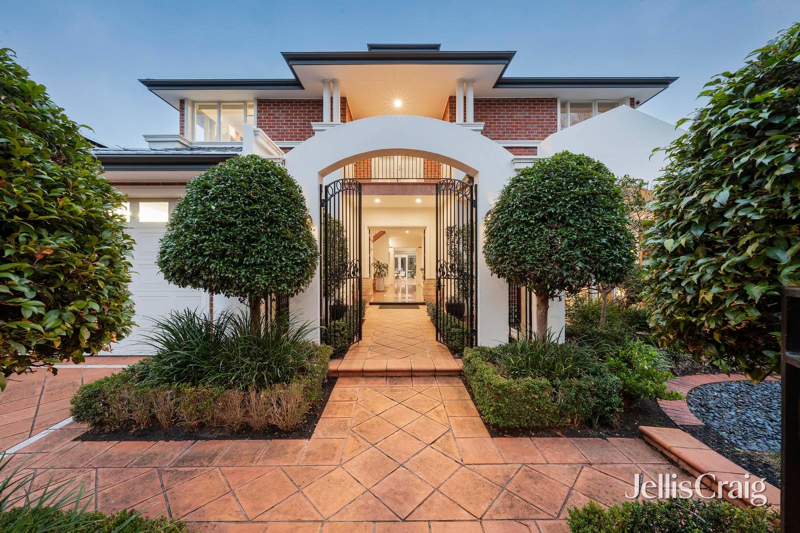11 The Ridge, Canterbury image 20