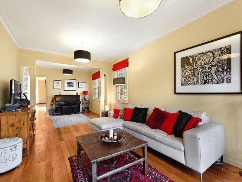 11 Thea Avenue, Balwyn North image 3