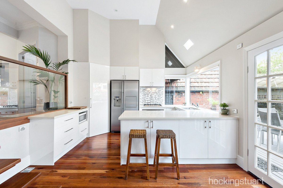11 Theodore Street, Surrey Hills image 5