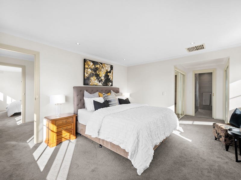 Property Gallery Thumbnail 9